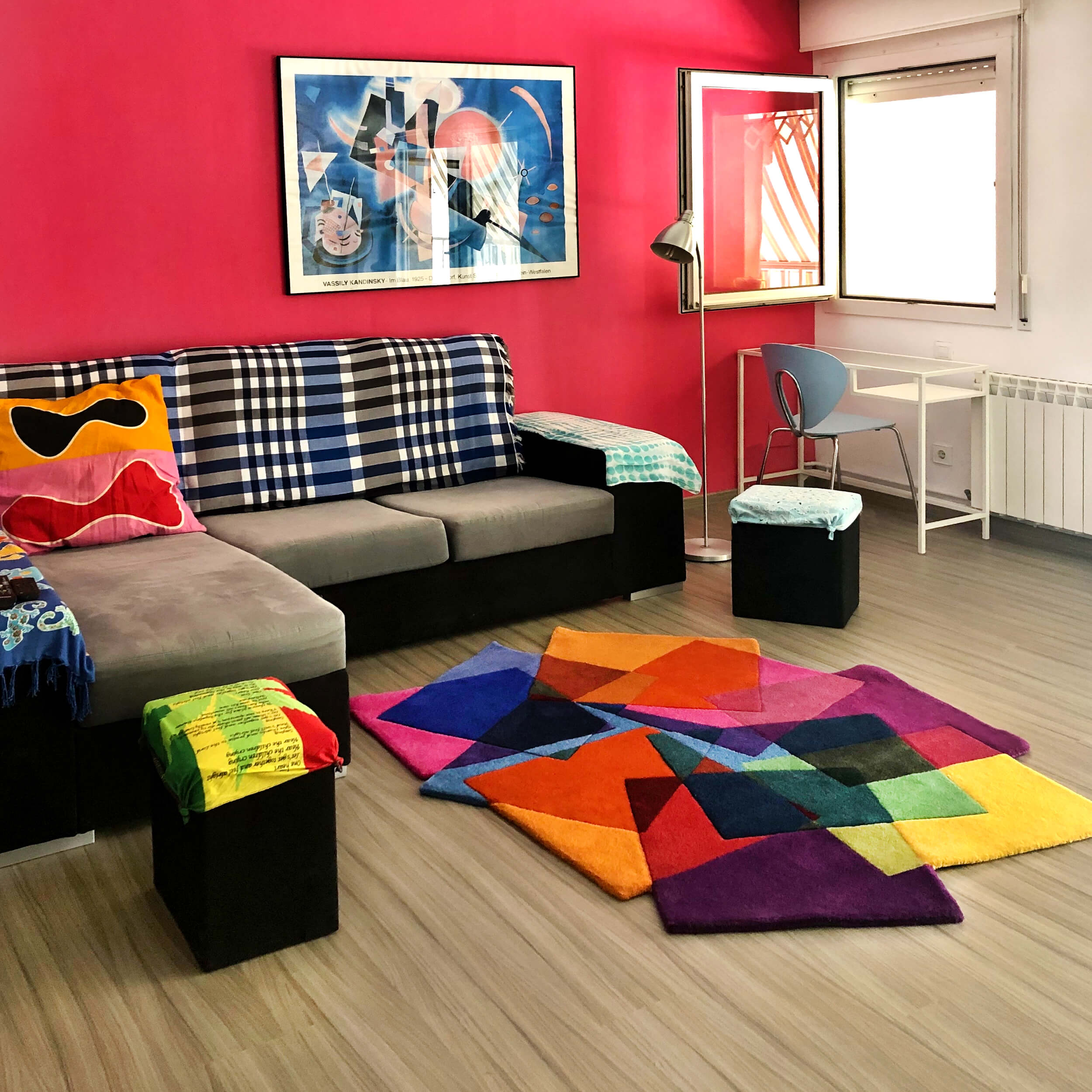 Colourful Irregular Rug for Living Room