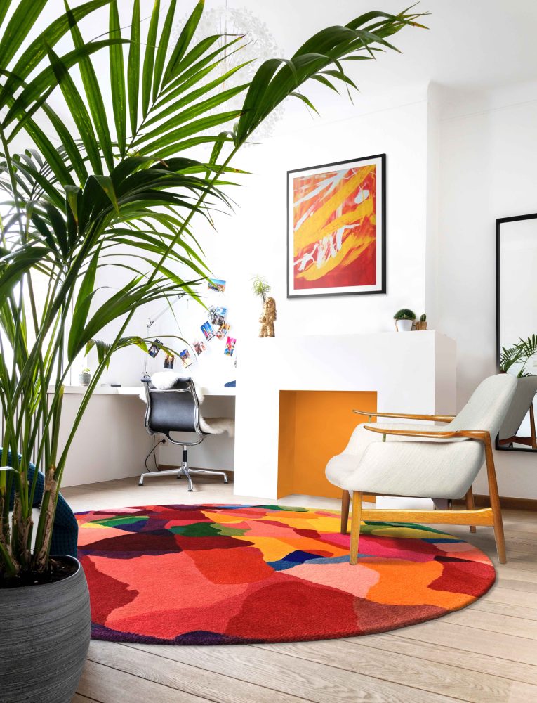 Finn Juhl's chair with our Rosie Circular rug