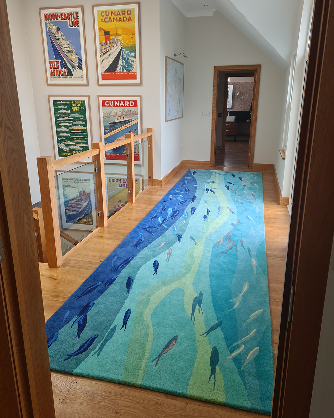 Fish in Greece Dark Runner