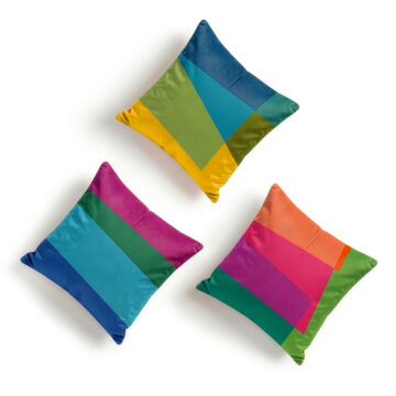 Magic stepping Stones Vibrant set of 3 cushions